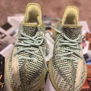 Yeezy 350